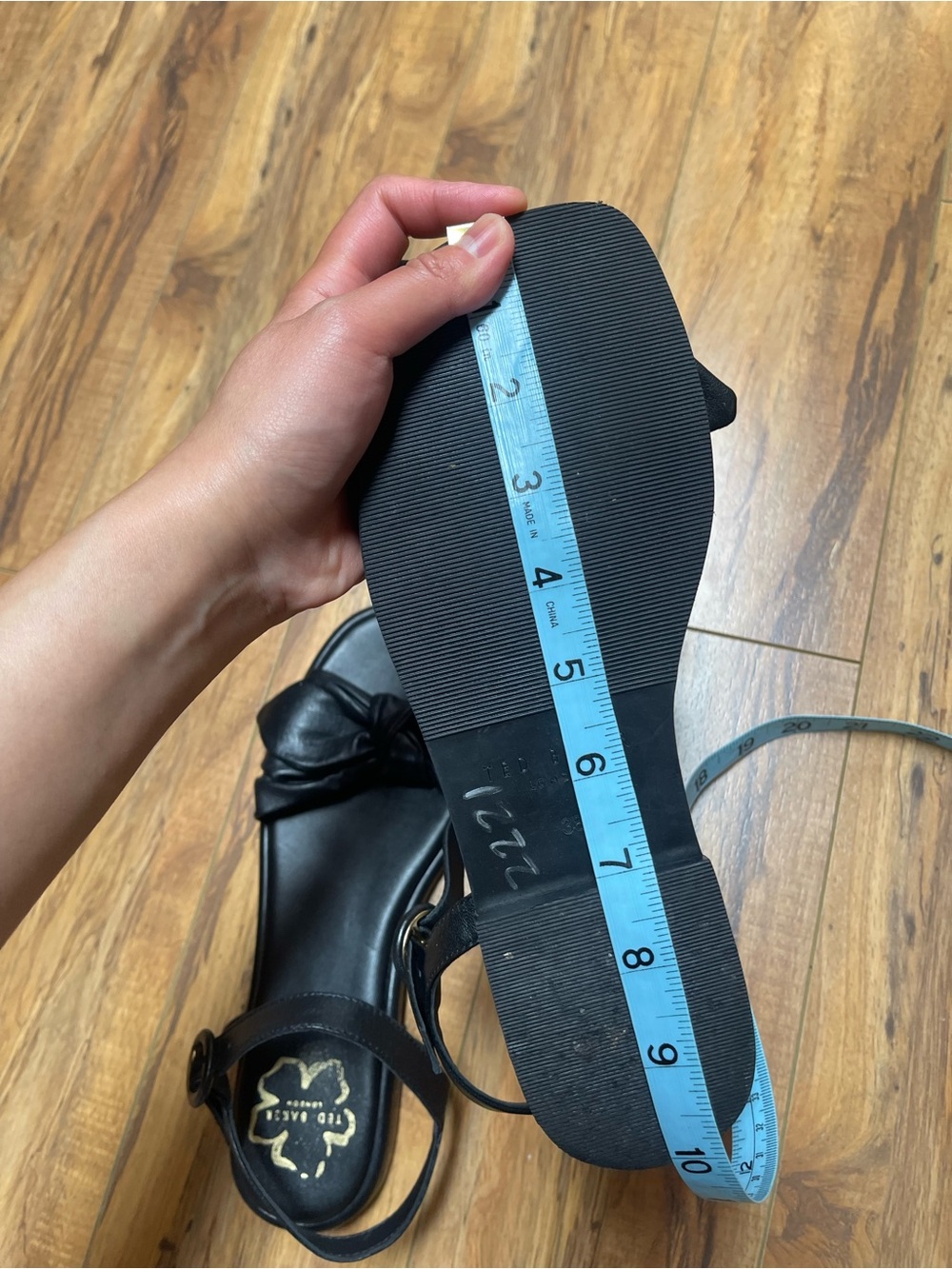 Ted Baker London Halah Leather Bow Ankle Strap Sandals Black Size 38 - Picture 9 of 16